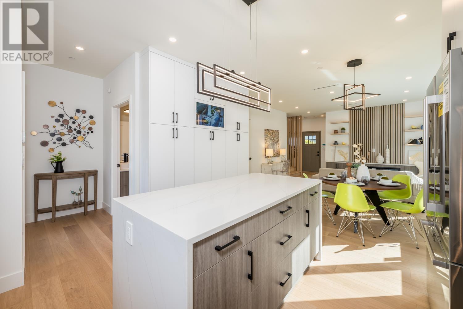 Listing Picture 9 of 31 : 6281 ELGIN STREET, Vancouver / 溫哥華 - 魯藝地產 Yvonne Lu Group - MLS Medallion Club Member