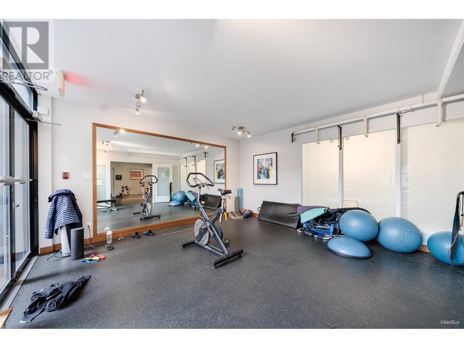 217 10 Renaissance Square, New Westminster, British Columbia  V3M 7B1 - Photo 19 - R2968777