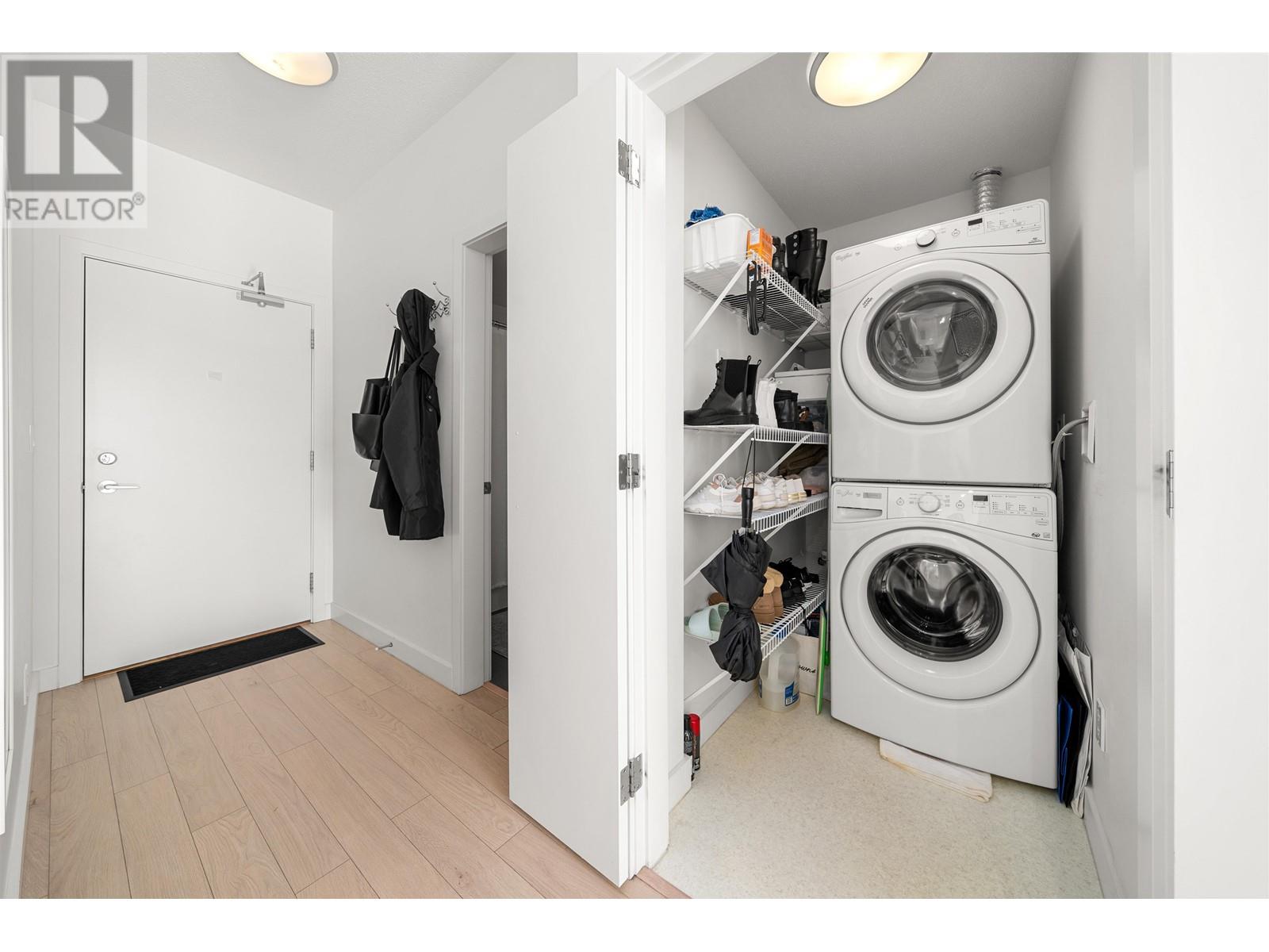 209 1621 Hamilton Avenue, North Vancouver, British Columbia  V7P 0B6 - Photo 13 - R2968781