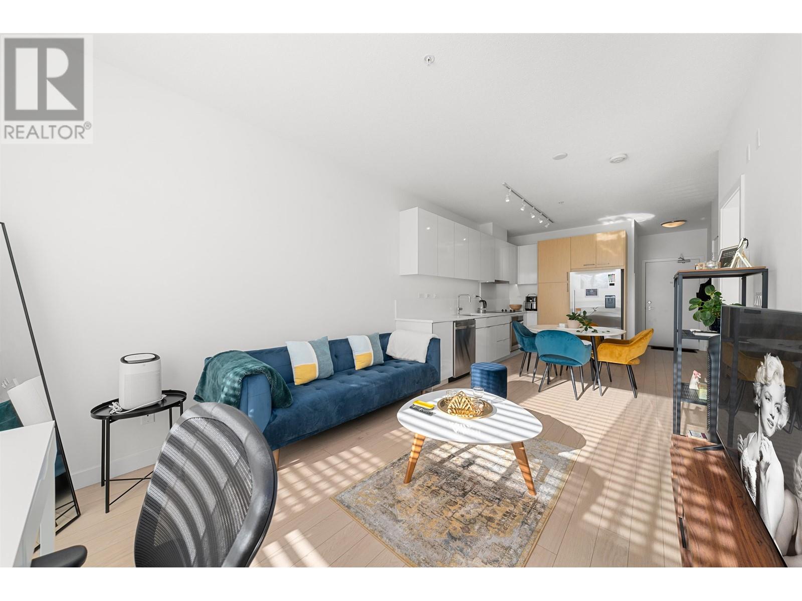 209 1621 Hamilton Avenue, North Vancouver, British Columbia  V7P 0B6 - Photo 3 - R2968781