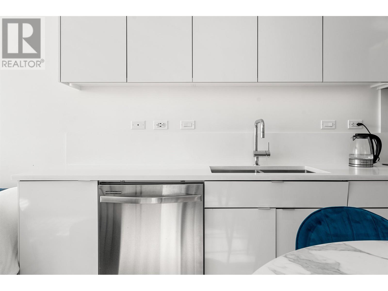 209 1621 Hamilton Avenue, North Vancouver, British Columbia  V7P 0B6 - Photo 8 - R2968781