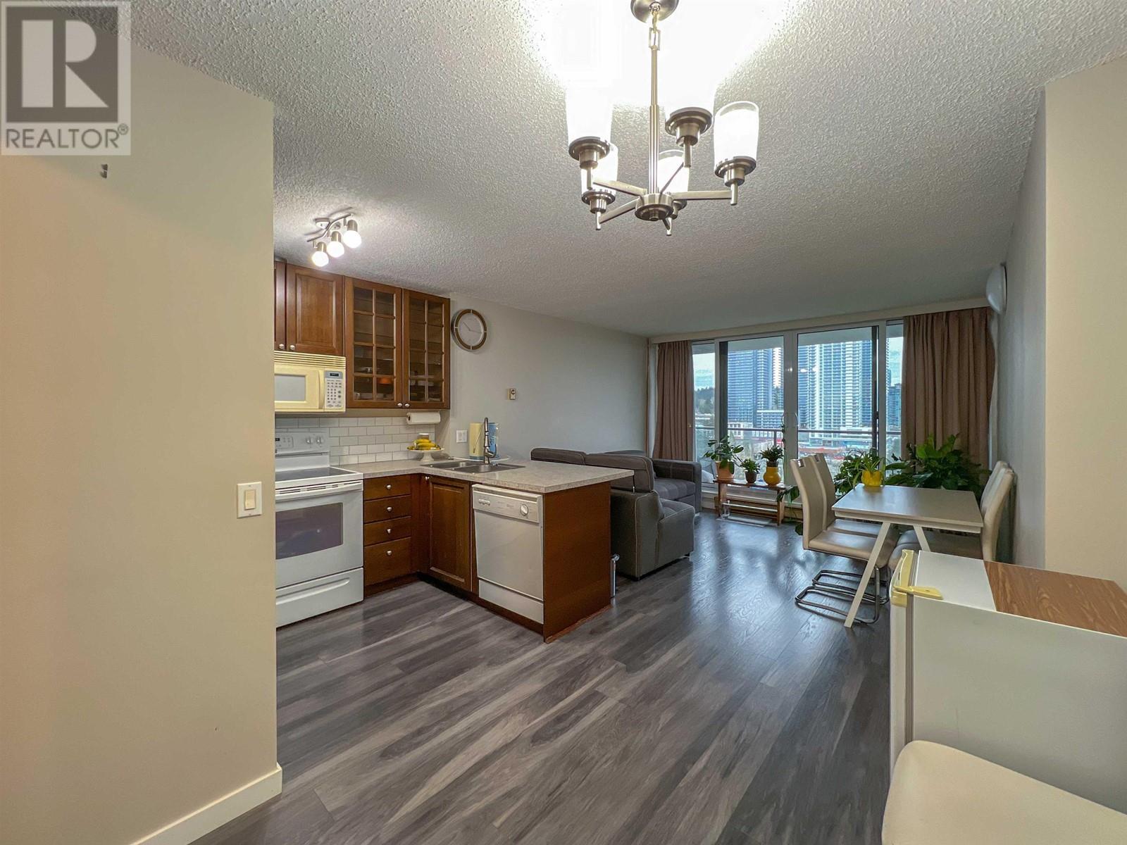 1406 3980 Carrigan Court, Burnaby, British Columbia  V3N 4S6 - Photo 11 - R2967746
