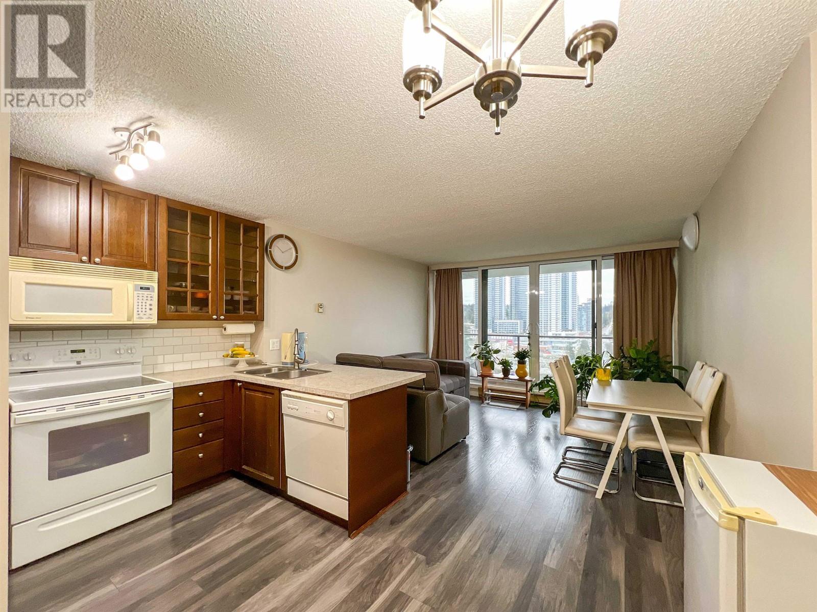 1406 3980 Carrigan Court, Burnaby, British Columbia  V3N 4S6 - Photo 6 - R2967746