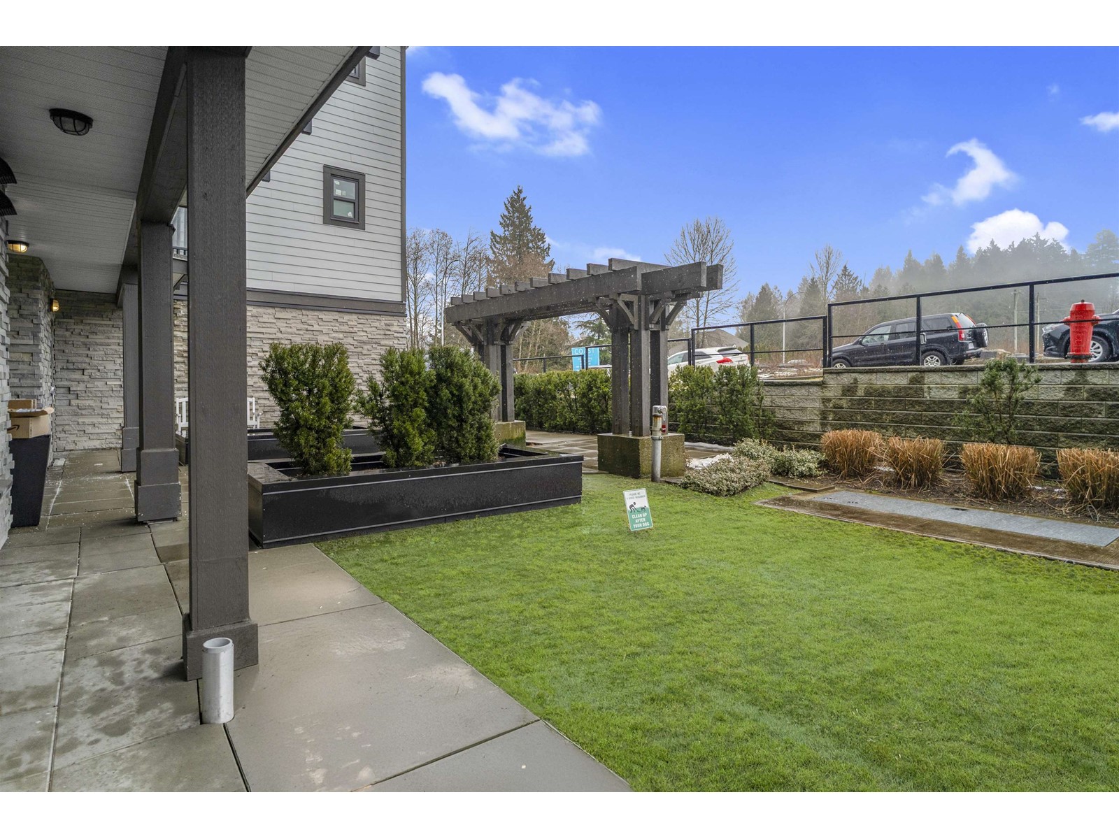 208 9983 E Barnston Drive, Surrey, British Columbia  V4N 6T3 - Photo 22 - R2967346