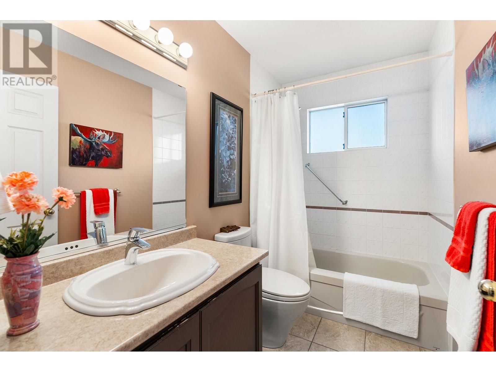Listing Picture 30 of 35 : 3578 GARRY STREET, Richmond / 烈治文 - 魯藝地產 Yvonne Lu Group - MLS Medallion Club Member