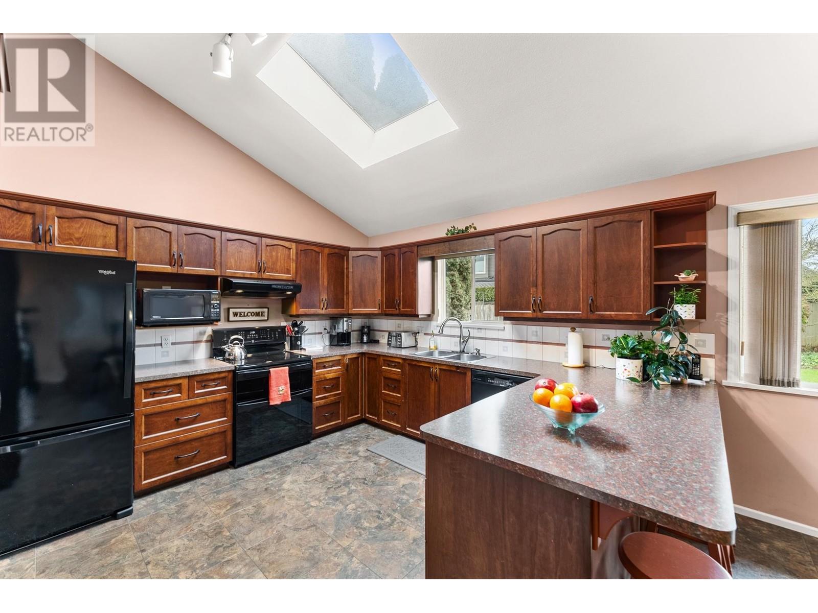 Listing Picture 9 of 35 : 3578 GARRY STREET, Richmond / 烈治文 - 魯藝地產 Yvonne Lu Group - MLS Medallion Club Member