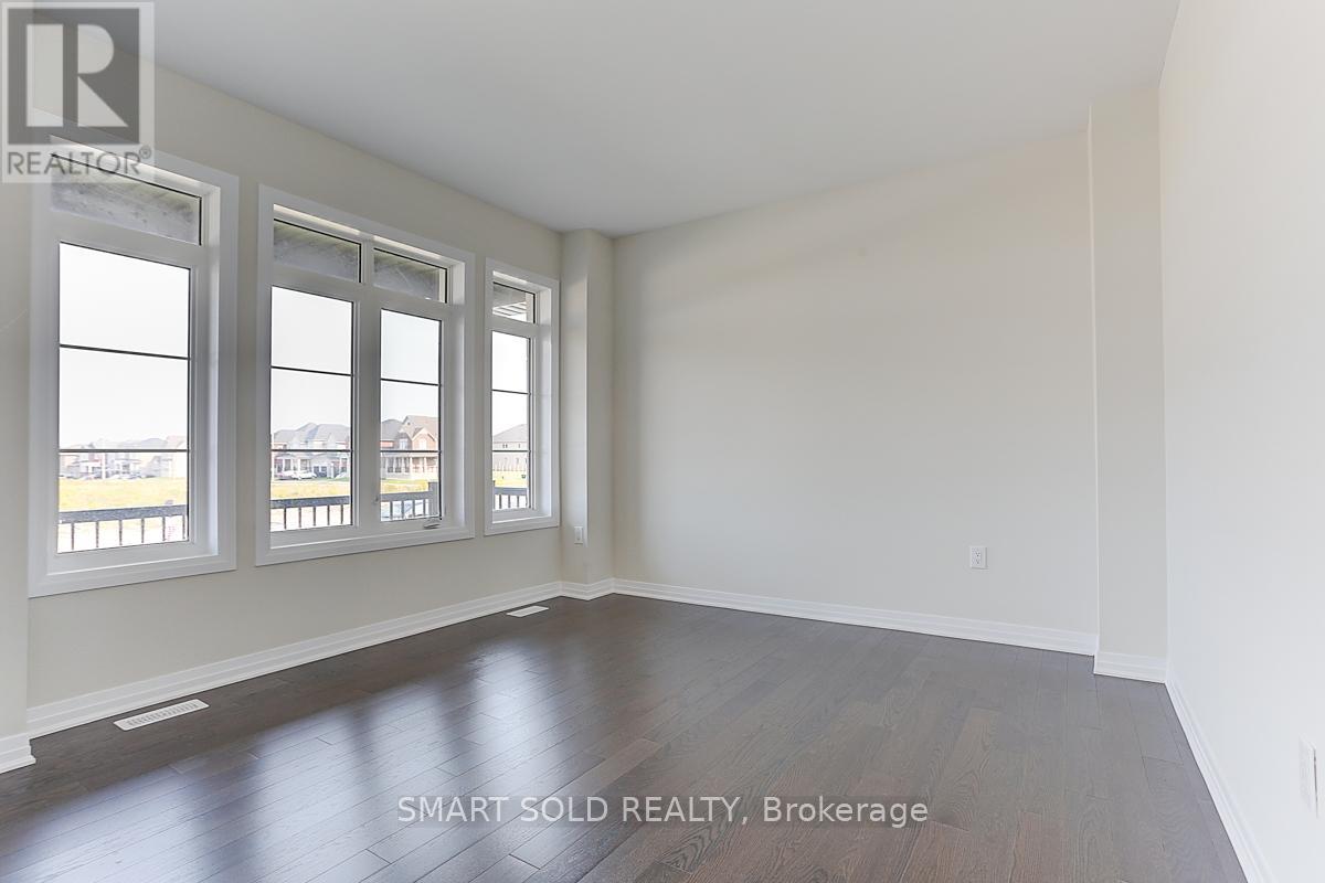 Property at 1580 SHARPE STREET image 5