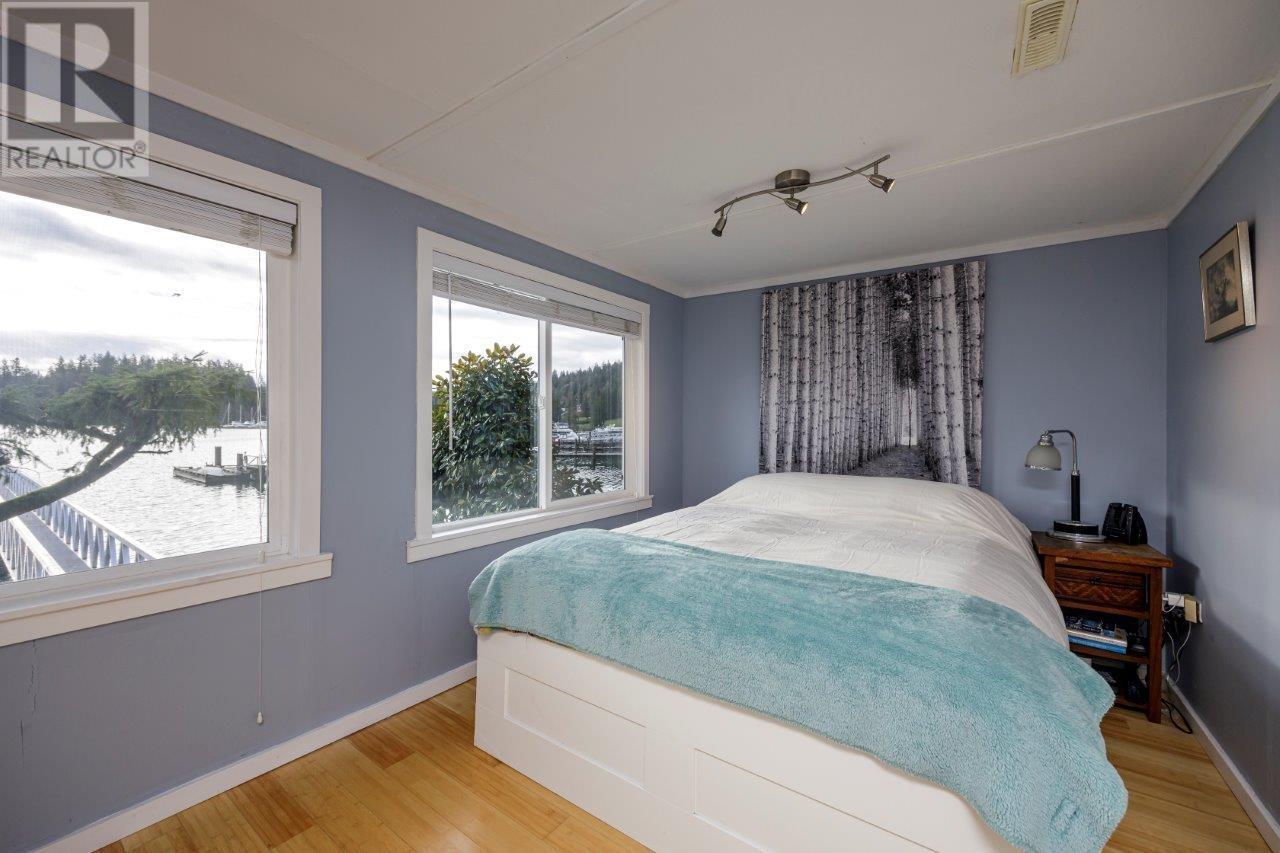 2730 Panorama Drive, North Vancouver, British Columbia  V7G 1V6 - Photo 21 - R2968737