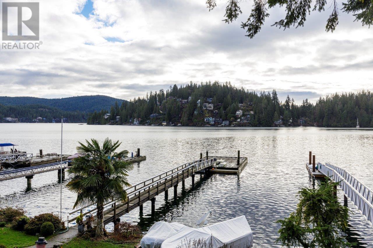 2730 Panorama Drive, North Vancouver, British Columbia  V7G 1V6 - Photo 29 - R2968737