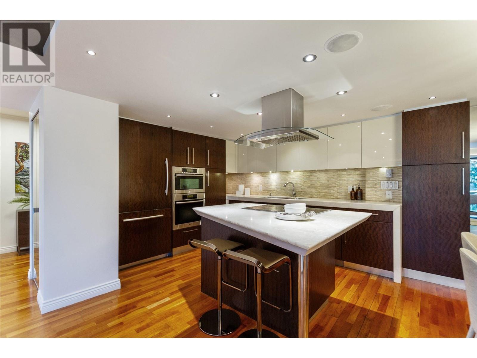 Listing Picture 6 of 39 : 73 1425 LAMEY'S MILL ROAD, Vancouver / 溫哥華 - 魯藝地產 Yvonne Lu Group - MLS Medallion Club Member