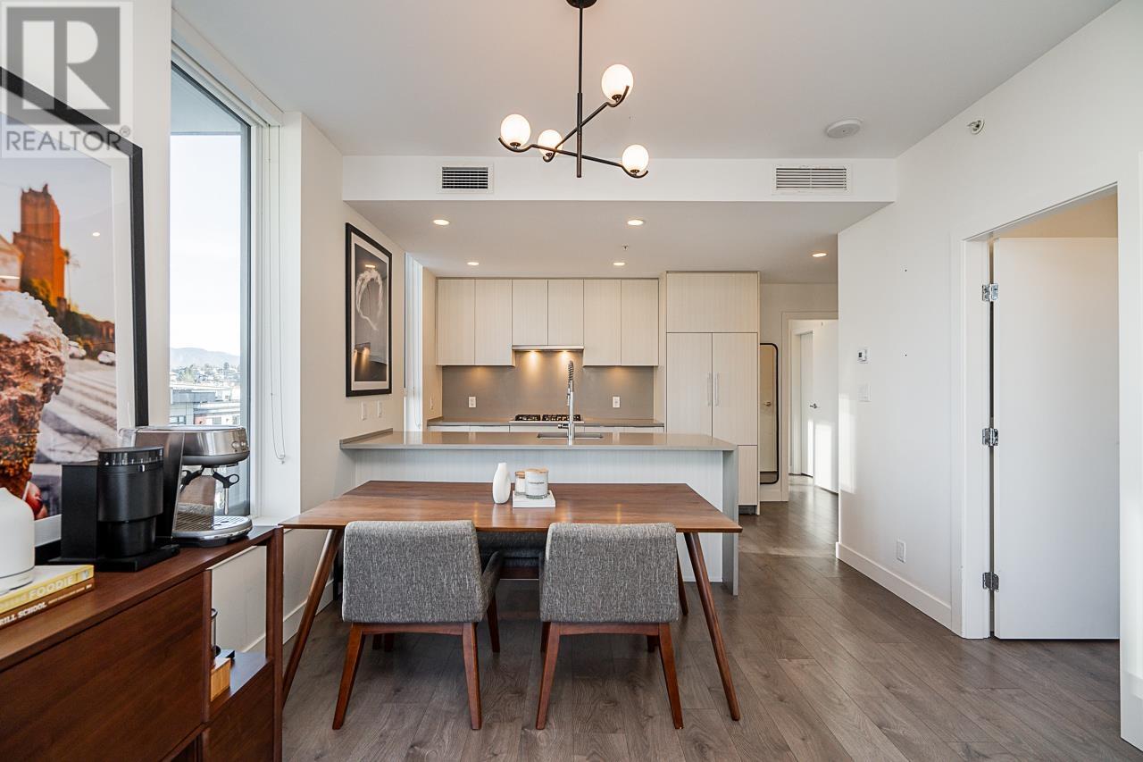 Listing Picture 13 of 36 : 707 4465 JUNEAU STREET, Burnaby / 本拿比 - 魯藝地產 Yvonne Lu Group - MLS Medallion Club Member