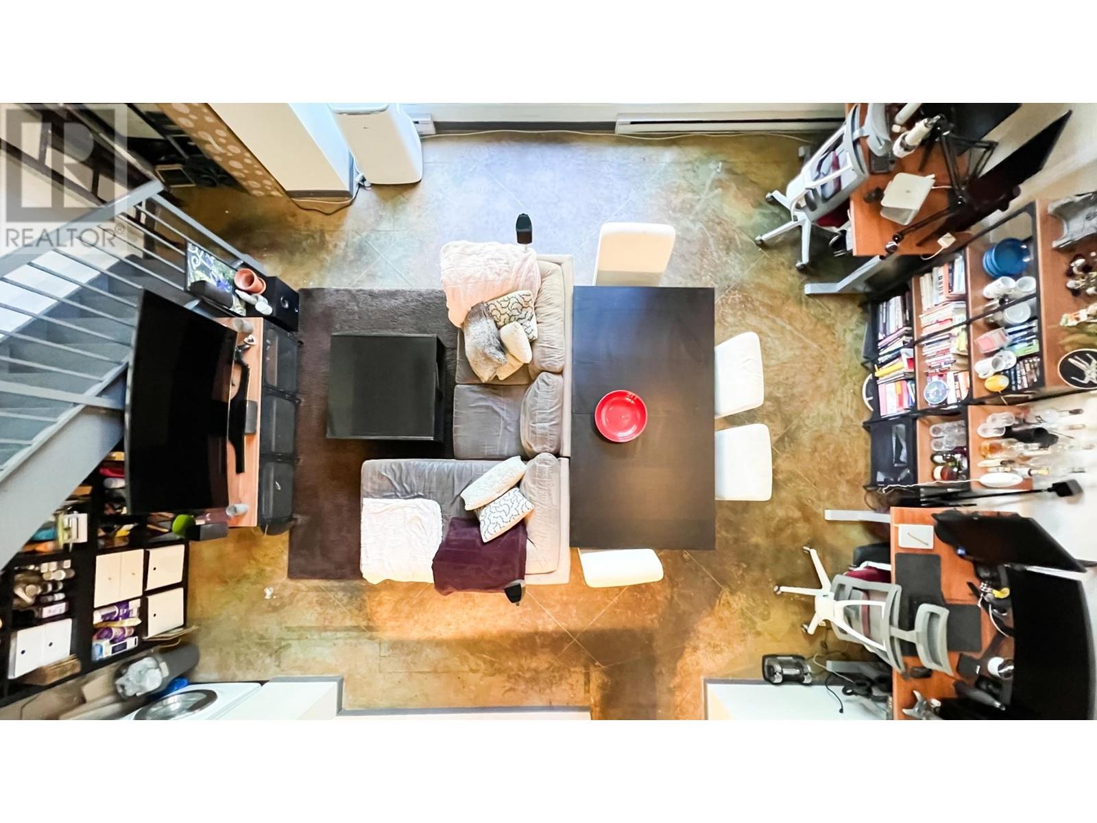 Listing Picture 12 of 21 : 516 22 E CORDOVA STREET, Vancouver / 溫哥華 - 魯藝地產 Yvonne Lu Group - MLS Medallion Club Member