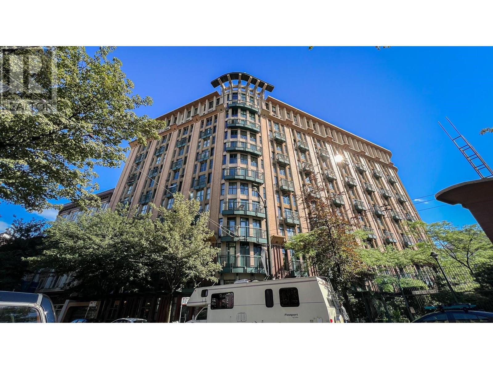 516 22 E CORDOVA STREET, Vancouver