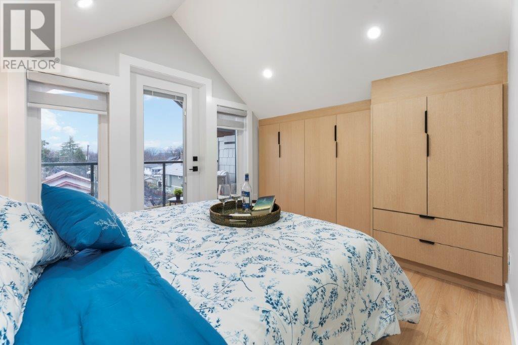 Listing Picture 23 of 32 : 2560 DUNDAS STREET, Vancouver / 溫哥華 - 魯藝地產 Yvonne Lu Group - MLS Medallion Club Member