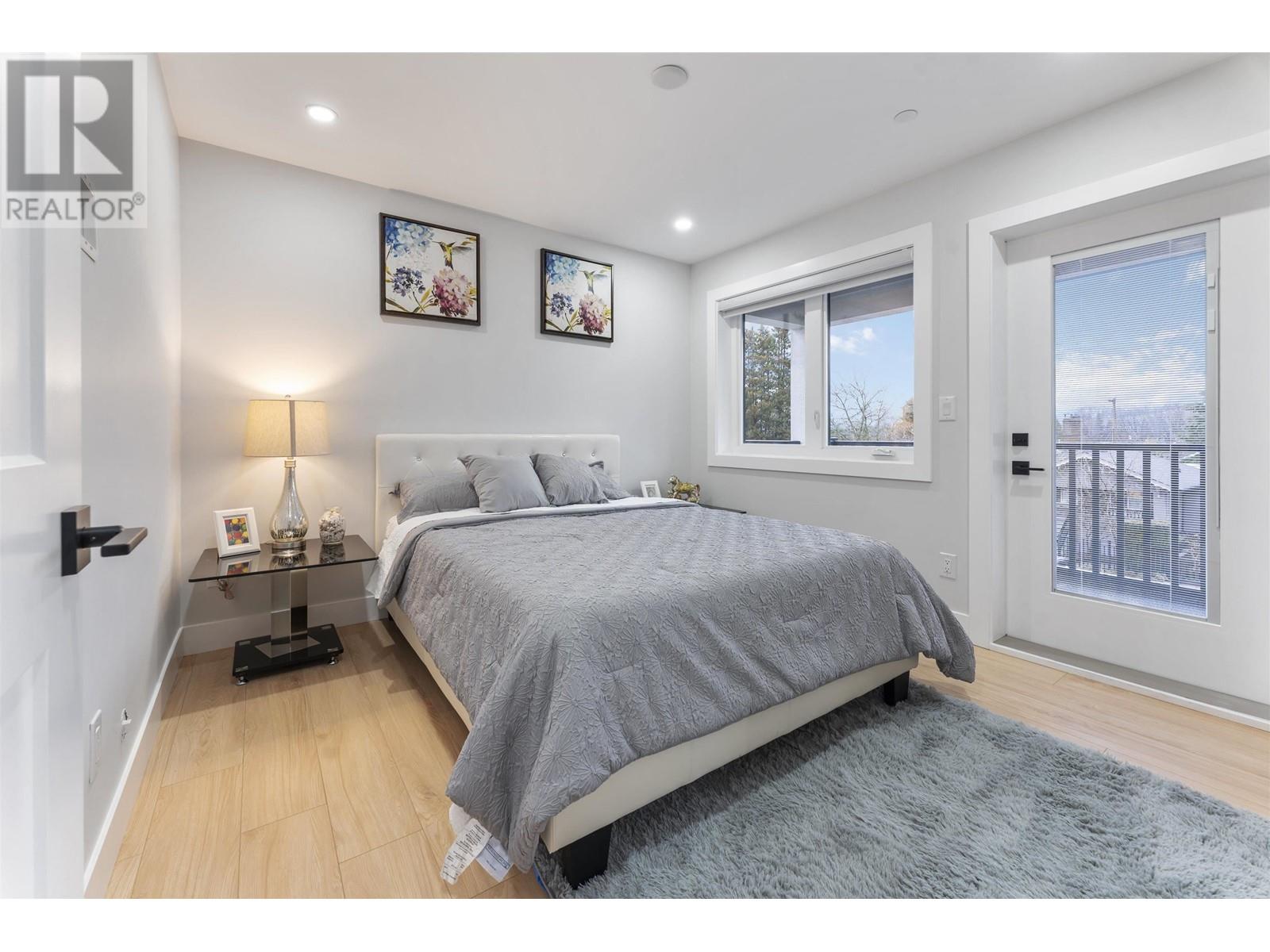 Listing Picture 15 of 32 : 2560 DUNDAS STREET, Vancouver / 溫哥華 - 魯藝地產 Yvonne Lu Group - MLS Medallion Club Member