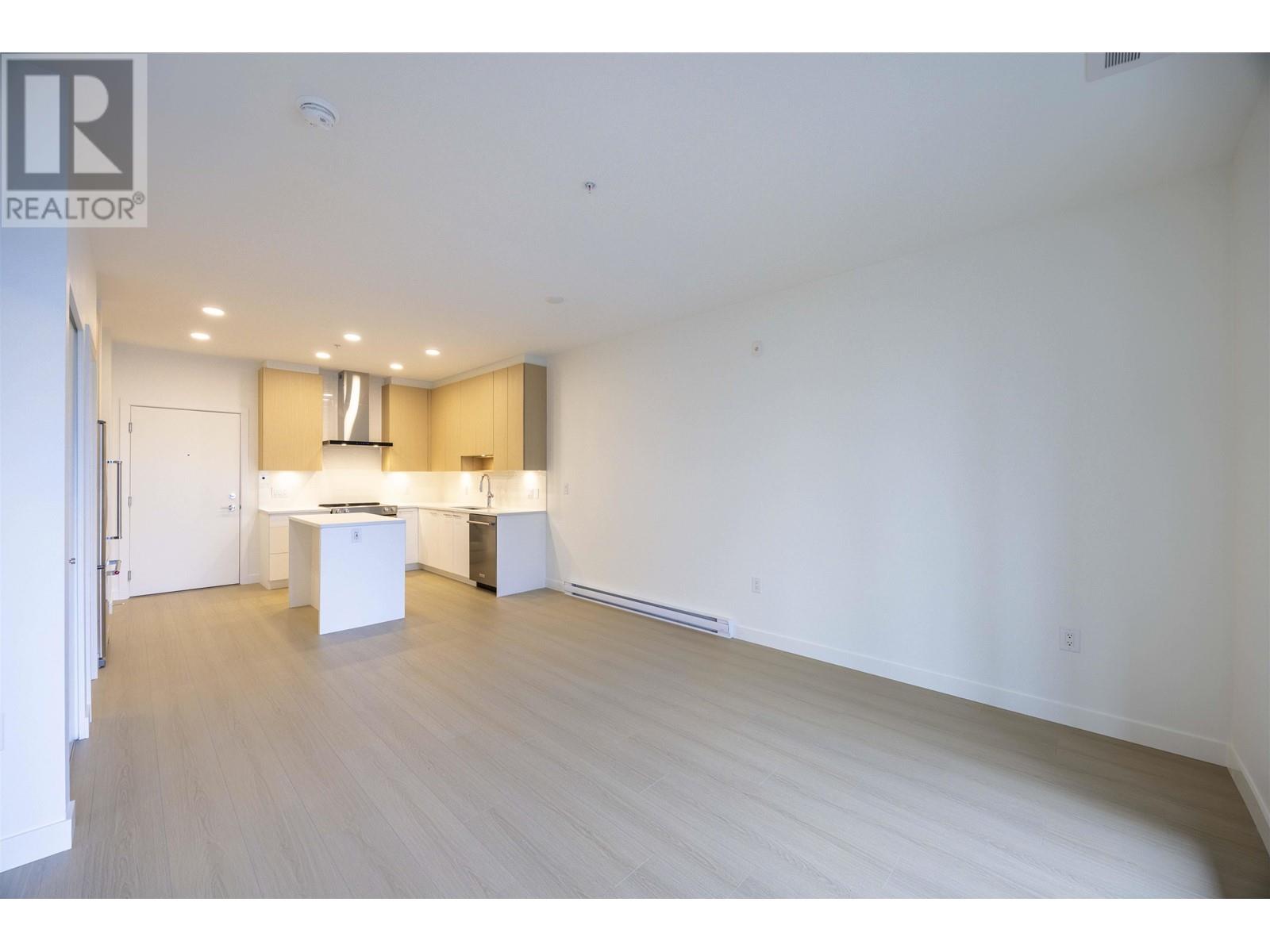 Listing Picture 9 of 23 : 304 7599 15TH STREET, Burnaby / 本拿比 - 魯藝地產 Yvonne Lu Group - MLS Medallion Club Member