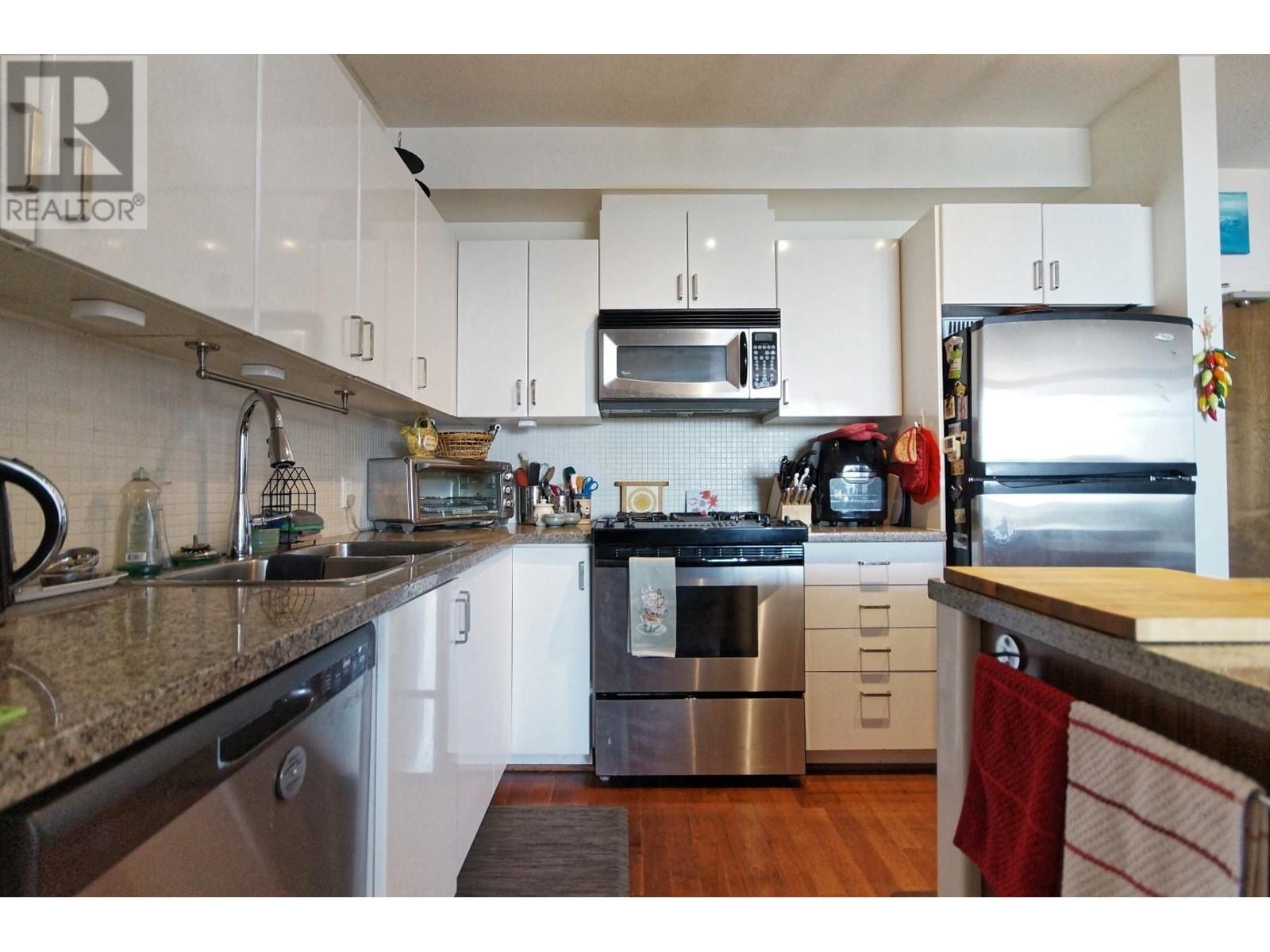 1609 155 W 1st Street, North Vancouver, British Columbia  V7M 3N8 - Photo 5 - R2968621