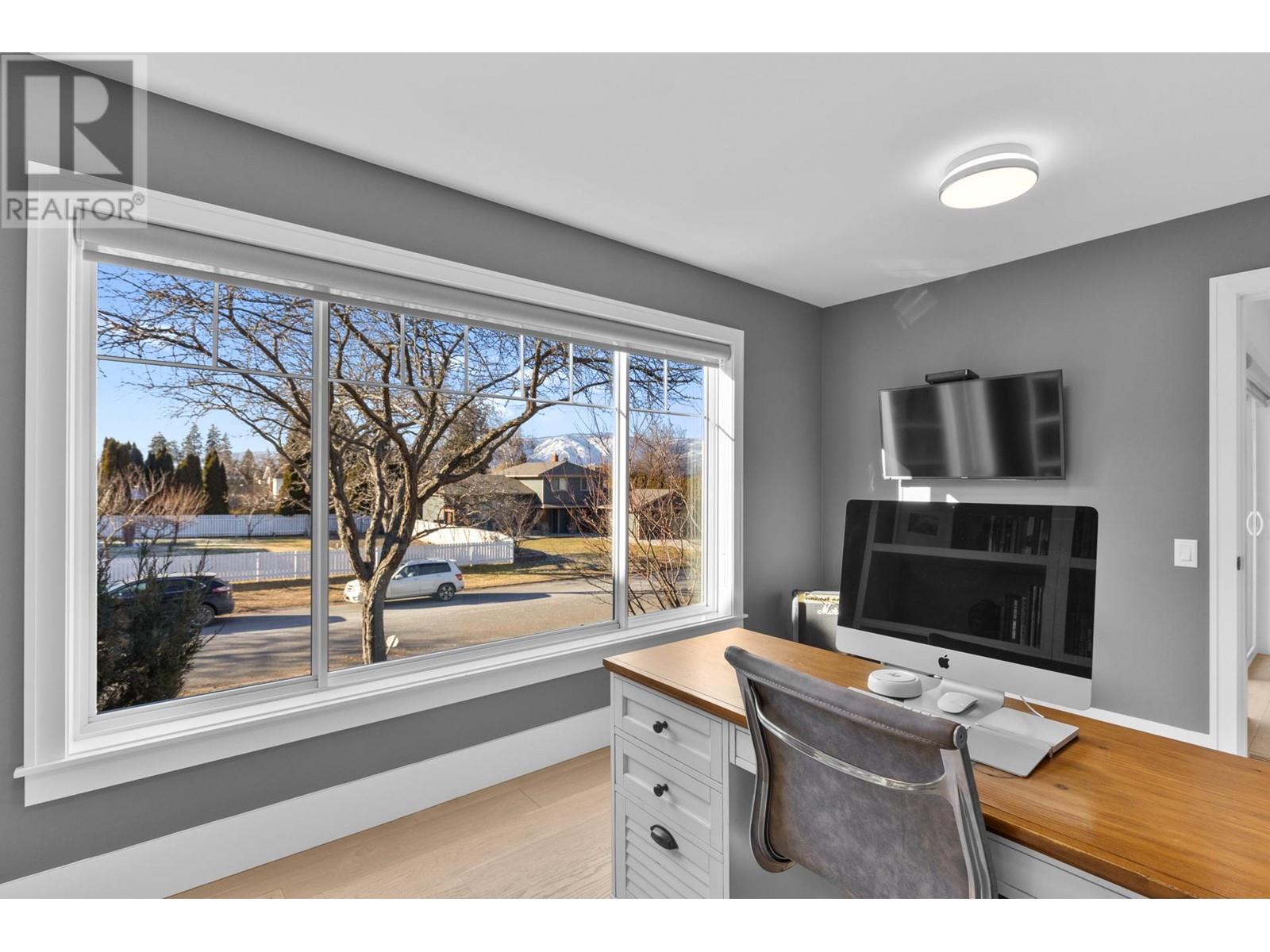 4263 Del Monte Street Kelowna