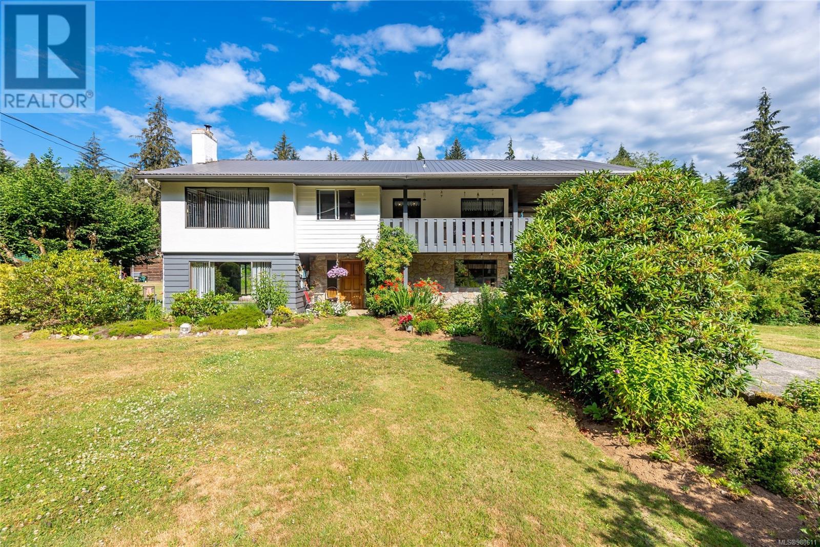 Property at 1301 Sayward Rd image 4
