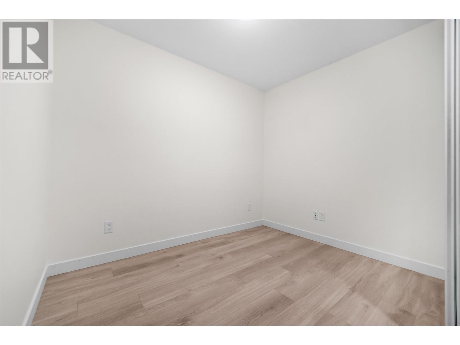 Listing Picture 8 of 14 : 206 9350 UNIVERSITY HIGH STREET, Burnaby / 本拿比 - 魯藝地產 Yvonne Lu Group - MLS Medallion Club Member