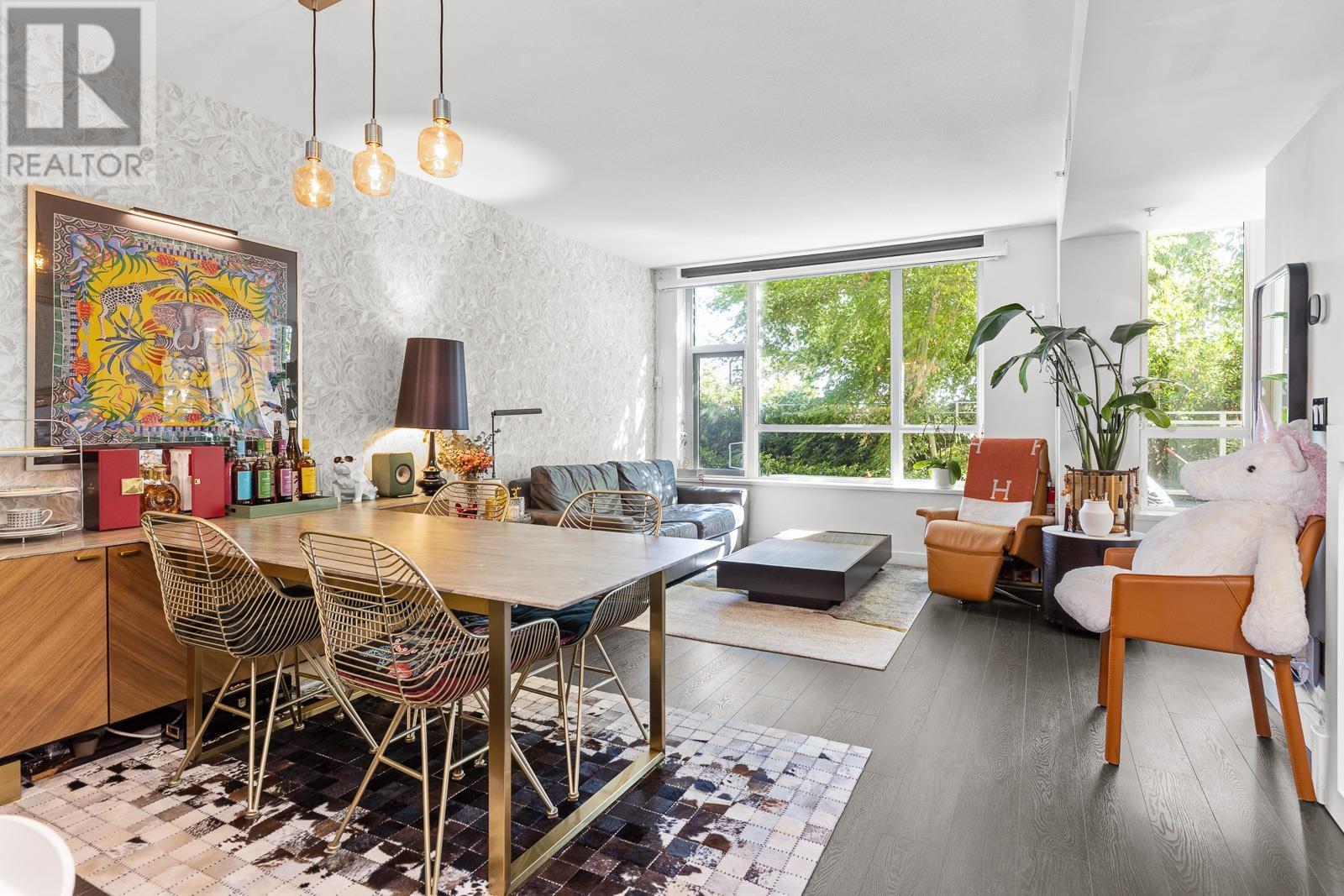 Listing Picture 5 of 28 : 312 3300 KETCHESON ROAD, Richmond / 烈治文 - 魯藝地產 Yvonne Lu Group - MLS Medallion Club Member