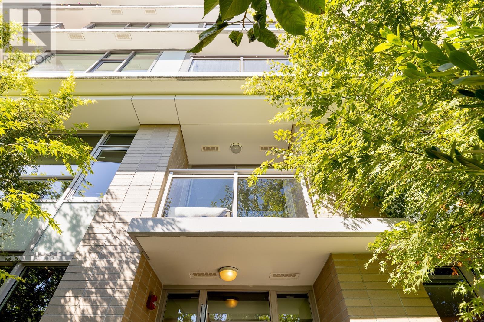Listing Picture 27 of 28 : 312 3300 KETCHESON ROAD, Richmond / 烈治文 - 魯藝地產 Yvonne Lu Group - MLS Medallion Club Member