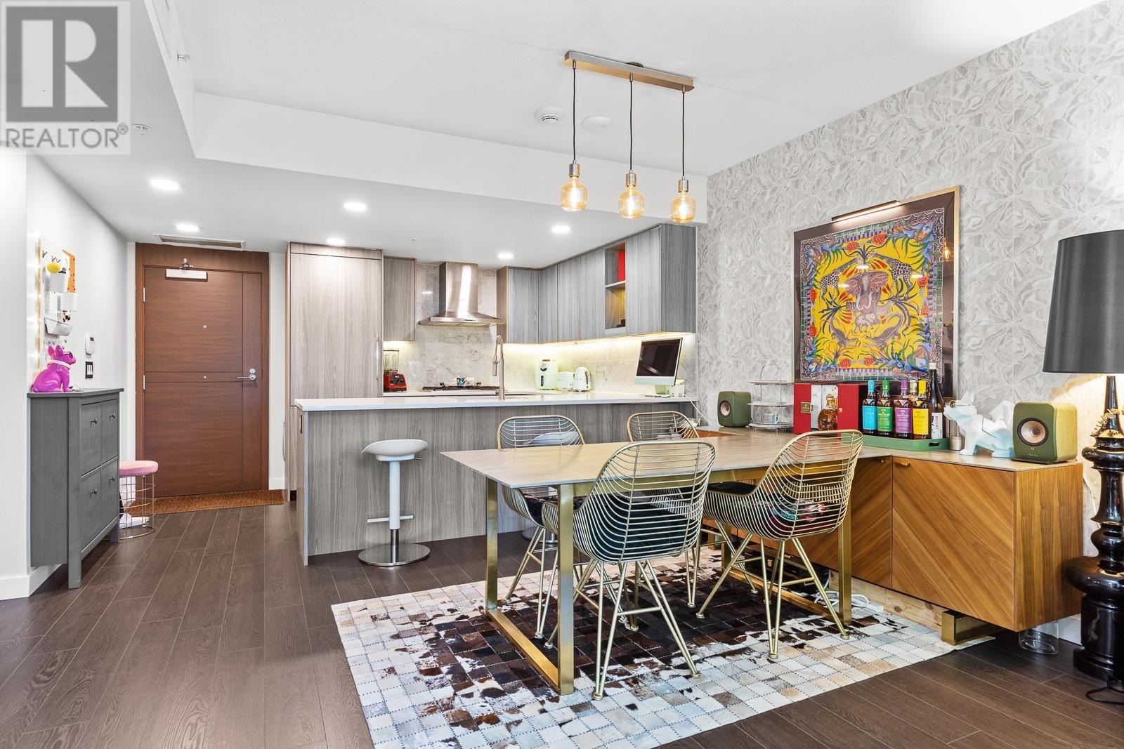Listing Picture 9 of 28 : 312 3300 KETCHESON ROAD, Richmond / 烈治文 - 魯藝地產 Yvonne Lu Group - MLS Medallion Club Member