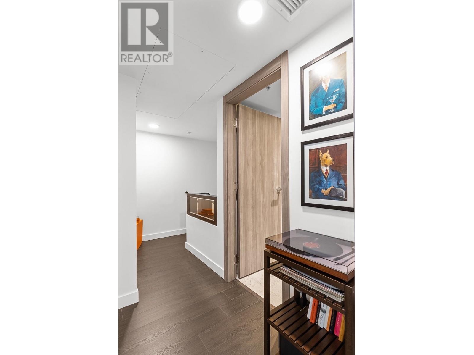Listing Picture 17 of 28 : 312 3300 KETCHESON ROAD, Richmond / 烈治文 - 魯藝地產 Yvonne Lu Group - MLS Medallion Club Member