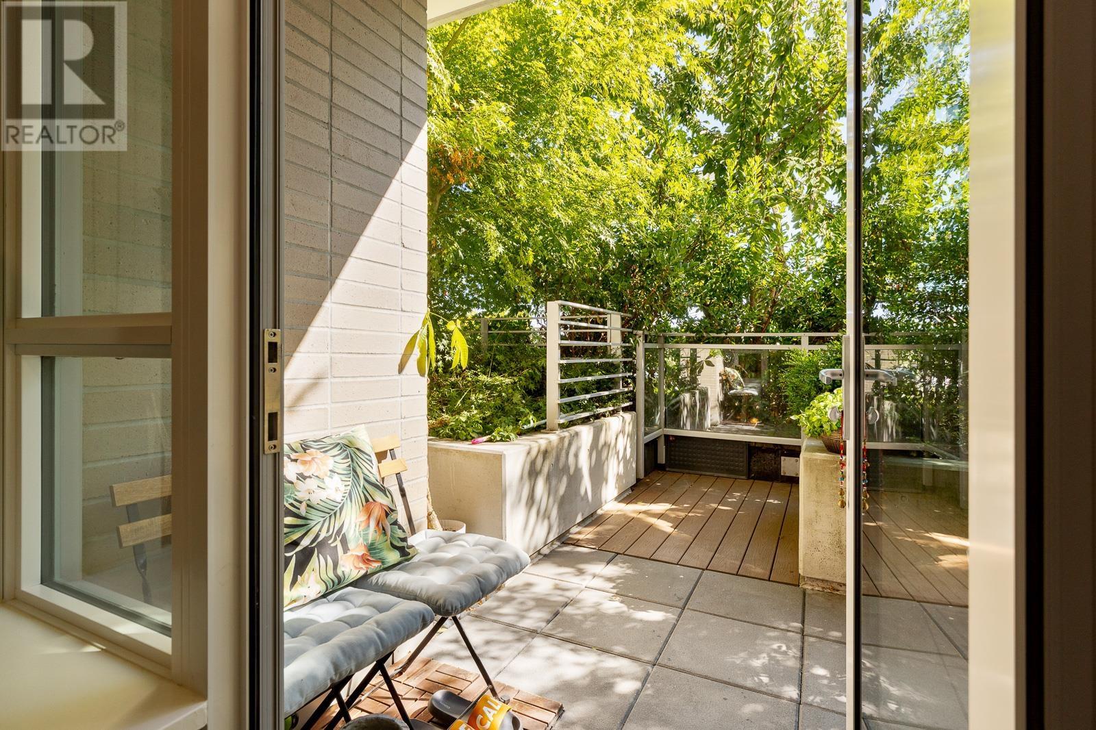 Listing Picture 25 of 28 : 312 3300 KETCHESON ROAD, Richmond / 烈治文 - 魯藝地產 Yvonne Lu Group - MLS Medallion Club Member