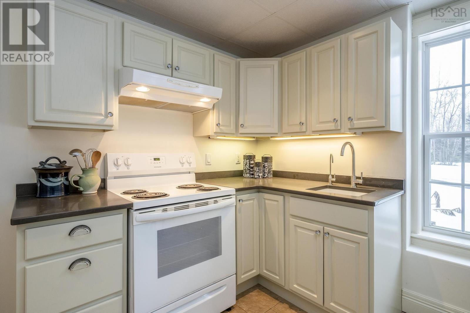 136 Whitney Maurice Drive, Enfield, Nova Scotia  B2T 1A8 - Photo 36 - 202503229