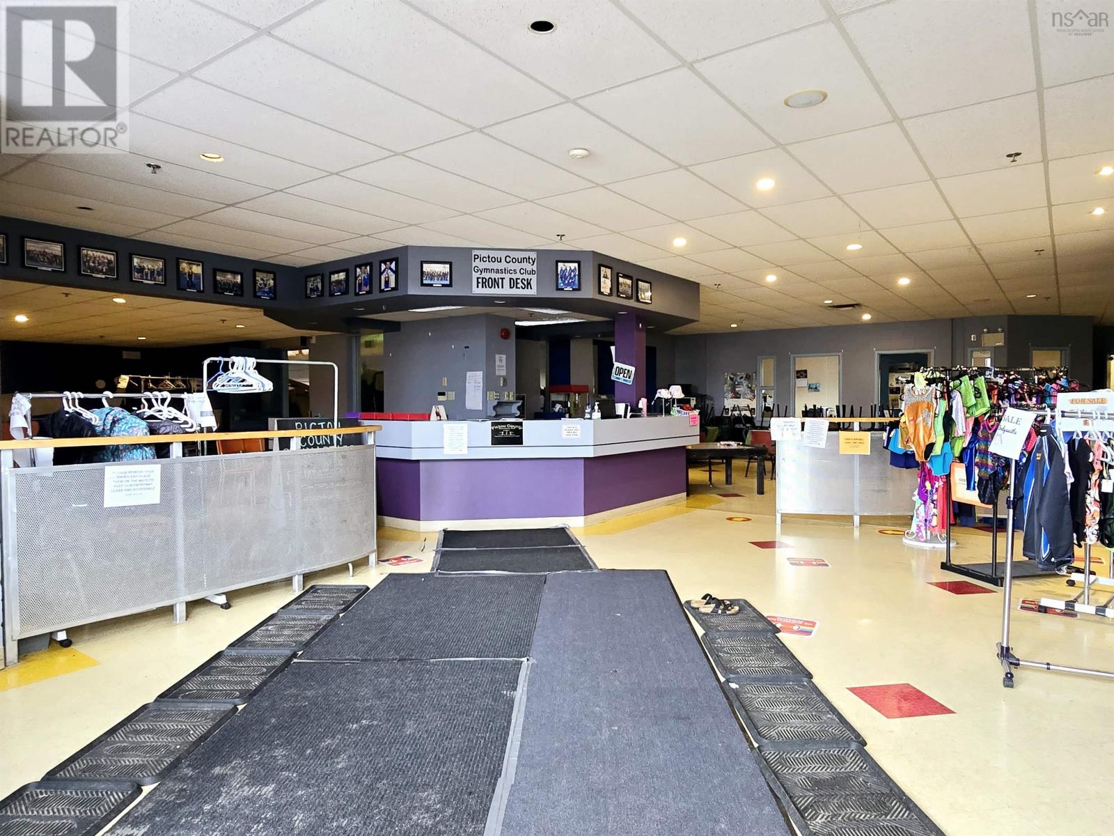 558 South Frederick Street, New Glasgow, Nova Scotia  B2H 3P5 - Photo 3 - 202503248