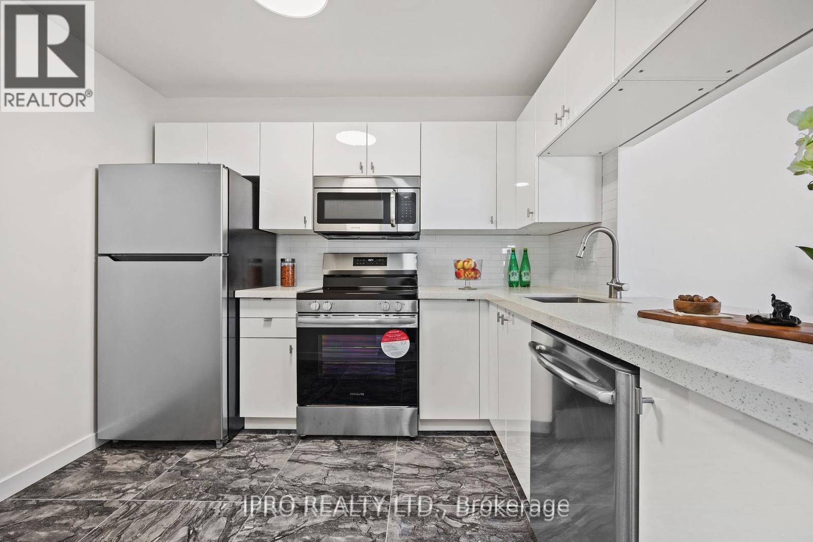 1815 - 4185 Shipp Drive, Mississauga (City Centre), Ontario  L4Z 2Y8 - Photo 9 - W11925178