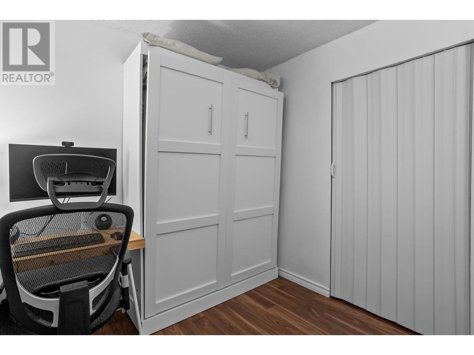 Listing Picture 15 of 36 : 311 1345 W 4TH AVENUE, Vancouver / 溫哥華 - 魯藝地產 Yvonne Lu Group - MLS Medallion Club Member