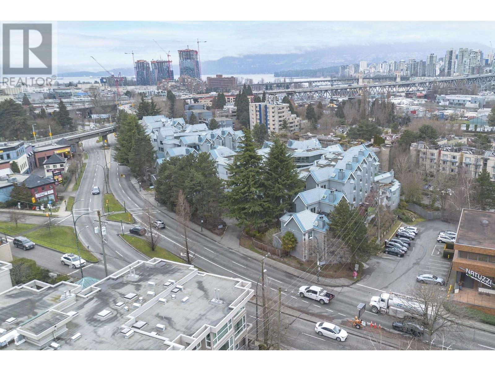 Listing Picture 28 of 36 : 311 1345 W 4TH AVENUE, Vancouver / 溫哥華 - 魯藝地產 Yvonne Lu Group - MLS Medallion Club Member