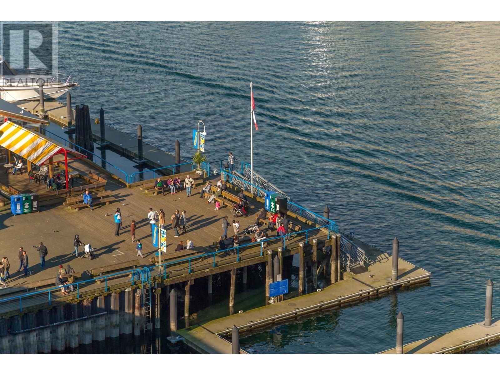 Listing Picture 32 of 36 : 311 1345 W 4TH AVENUE, Vancouver / 溫哥華 - 魯藝地產 Yvonne Lu Group - MLS Medallion Club Member