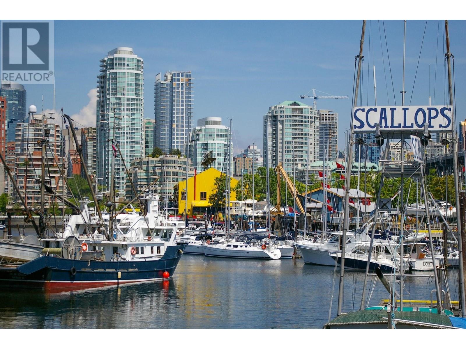 Listing Picture 33 of 36 : 311 1345 W 4TH AVENUE, Vancouver / 溫哥華 - 魯藝地產 Yvonne Lu Group - MLS Medallion Club Member