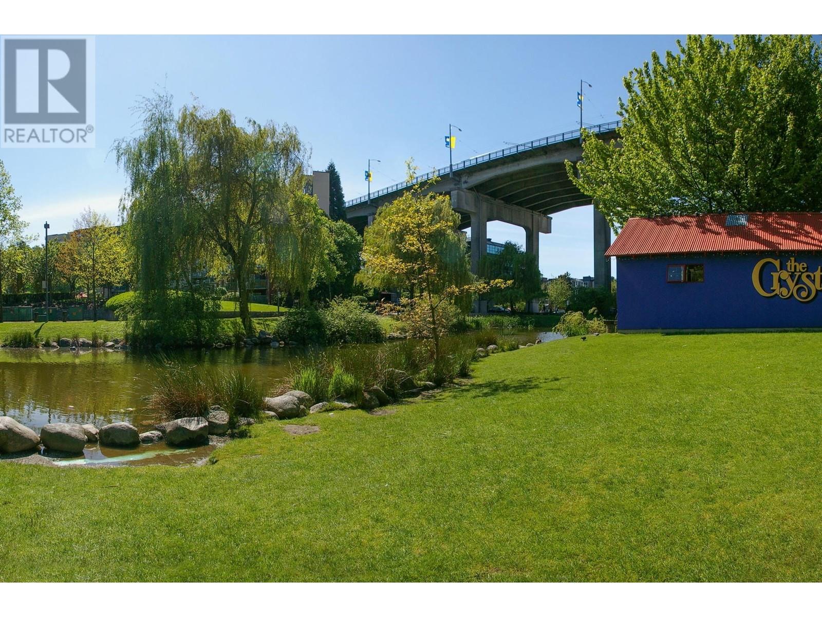 Listing Picture 34 of 36 : 311 1345 W 4TH AVENUE, Vancouver / 溫哥華 - 魯藝地產 Yvonne Lu Group - MLS Medallion Club Member