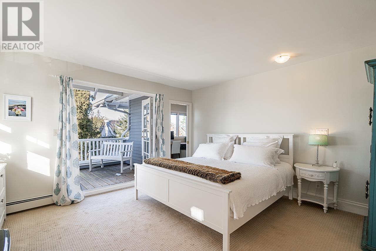 Listing Picture 11 of 19 : 3132 MAPLE STREET, Vancouver / 溫哥華 - 魯藝地產 Yvonne Lu Group - MLS Medallion Club Member