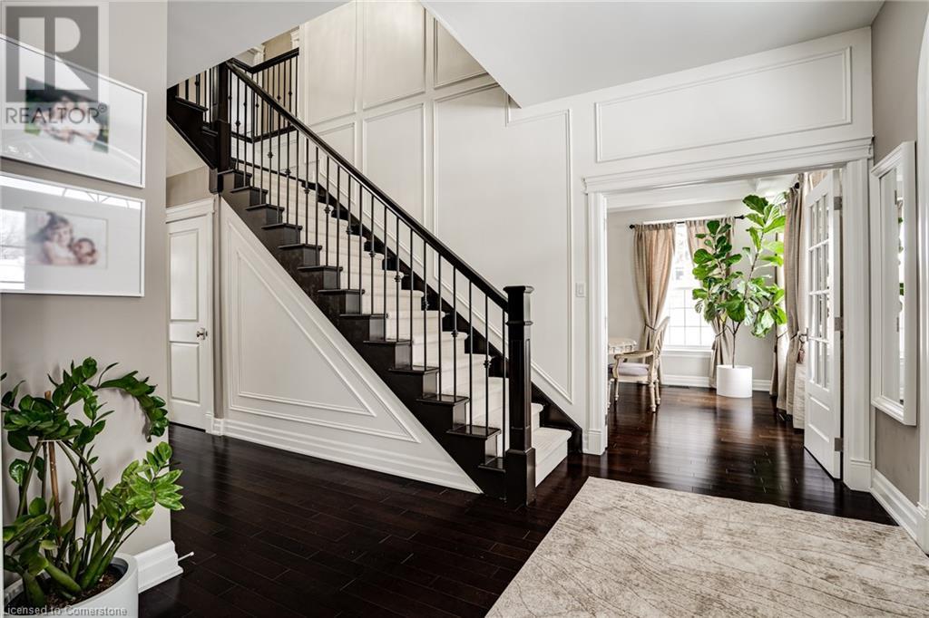 Property at 693 CEDAR Avenue image 4
