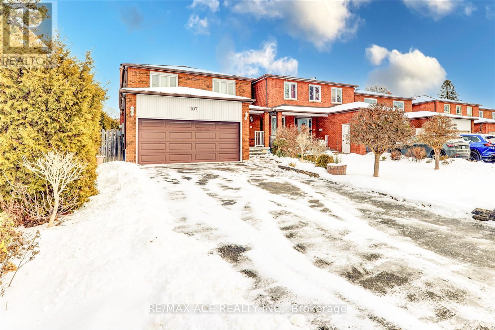 107 Orton Park Road, Toronto, Ontario  M1G 3G9 - Photo 2 - E11980060