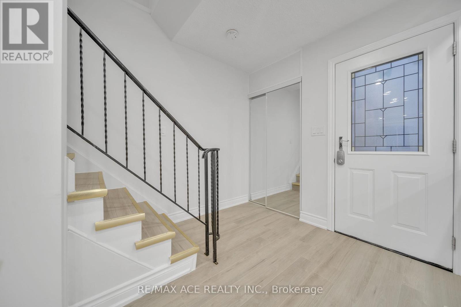 8159 Lynhurst Drive, Niagara Falls, Ontario  L2H 2A3 - Photo 12 - X11980066