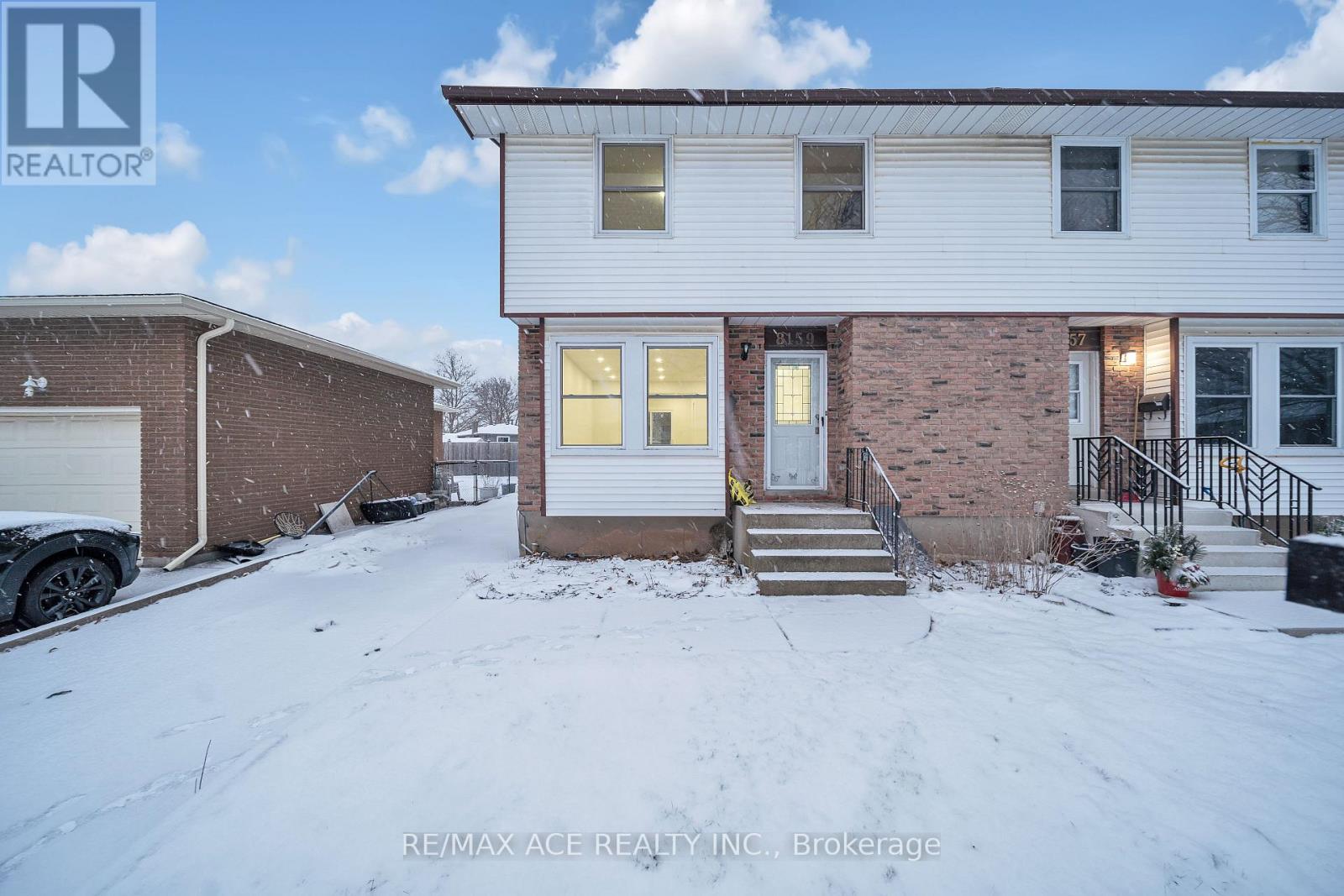 Property at 8159 LYNHURST DRIVE image 4