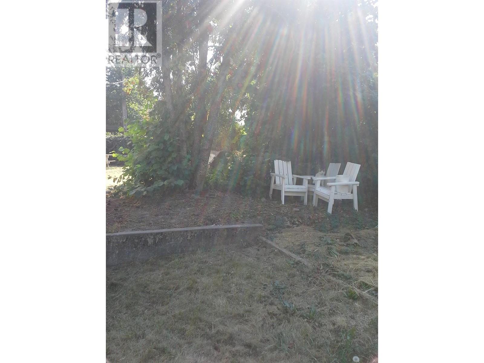1422 Murdoch Street, Creston, British Columbia  V0B 1G4 - Photo 10 - 10334882