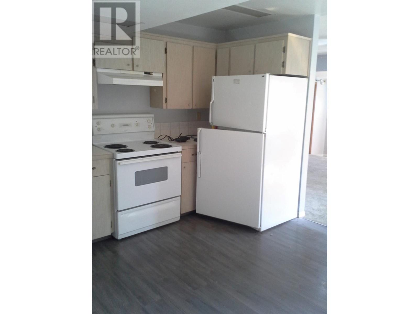 Property at 1422 MURDOCH Street image 3