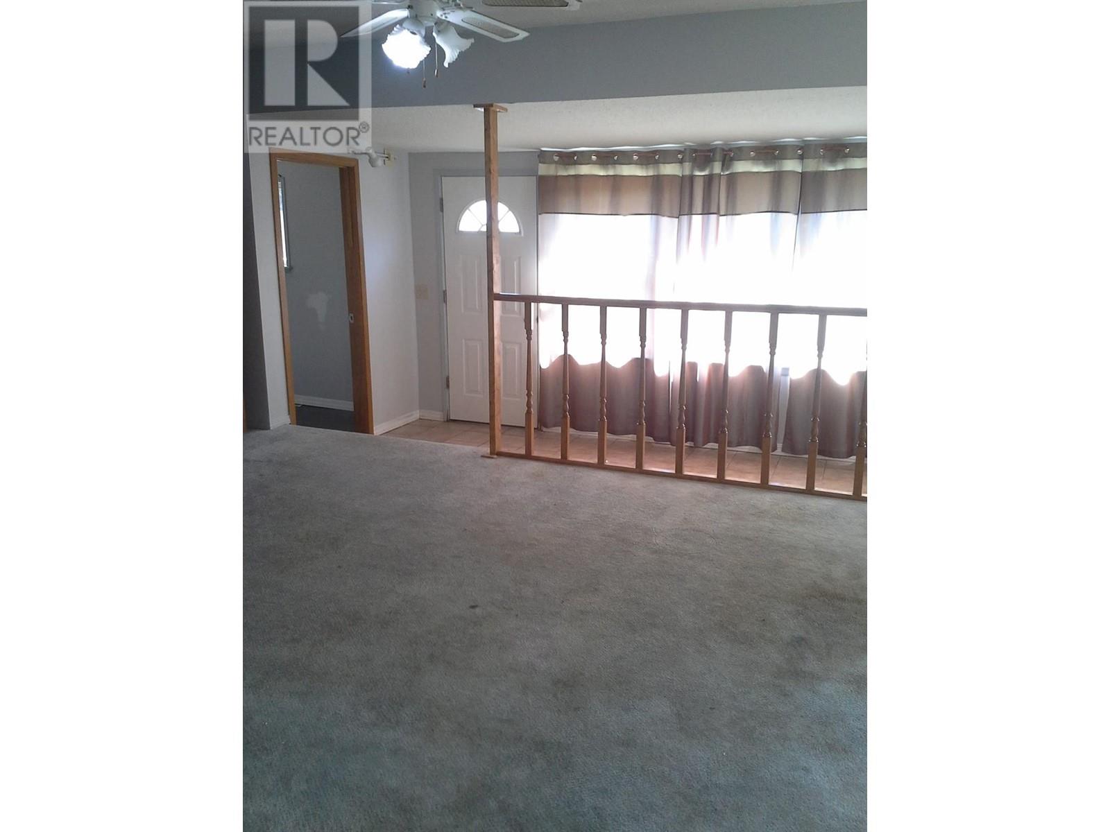 1422 Murdoch Street, Creston, British Columbia  V0B 1G4 - Photo 5 - 10334882