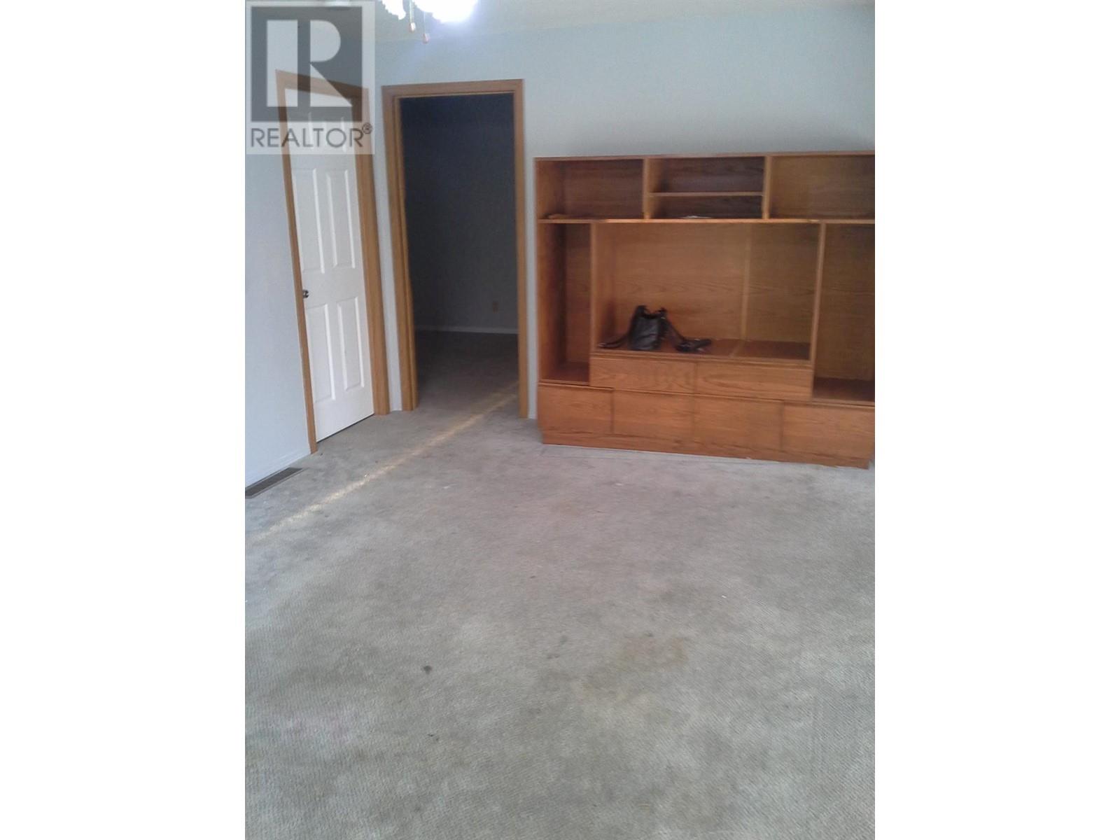 1422 Murdoch Street, Creston, British Columbia  V0B 1G4 - Photo 8 - 10334882