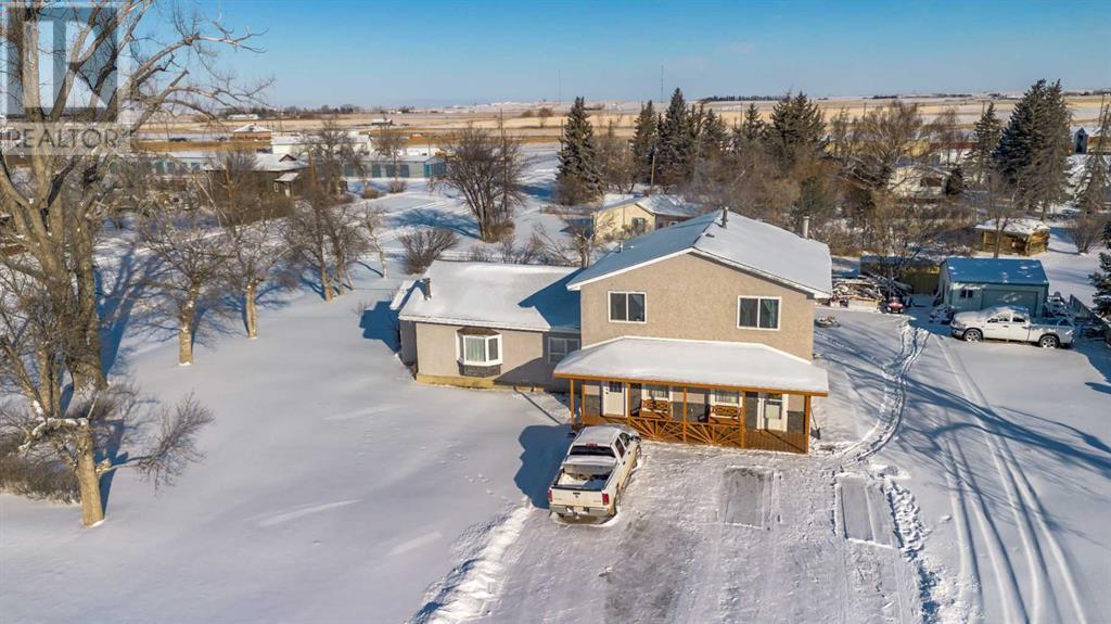 509 N 100 E, Raymond, Alberta  T0K 2S0 - Photo 1 - A2190397