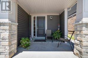 106 Symington Avenue, Oshawa, Ontario  L1L 0J7 - Photo 4 - E11928882