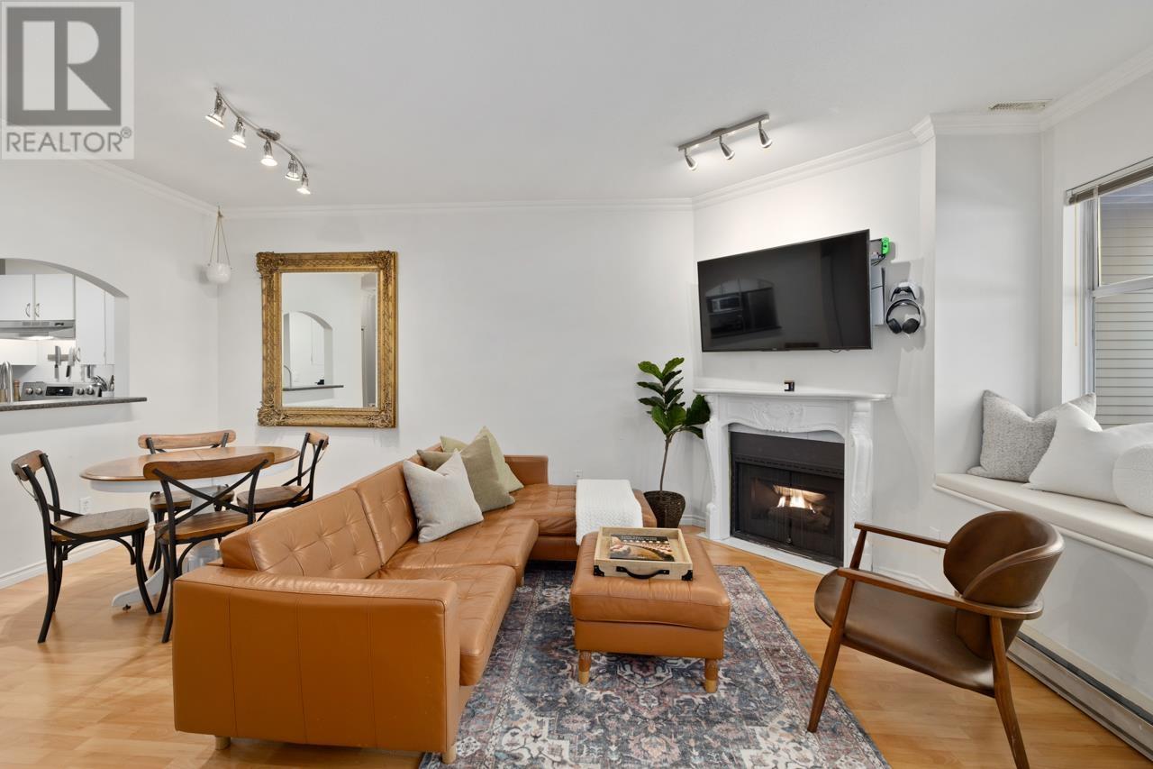 29 5988 HASTINGS STREET, Burnaby