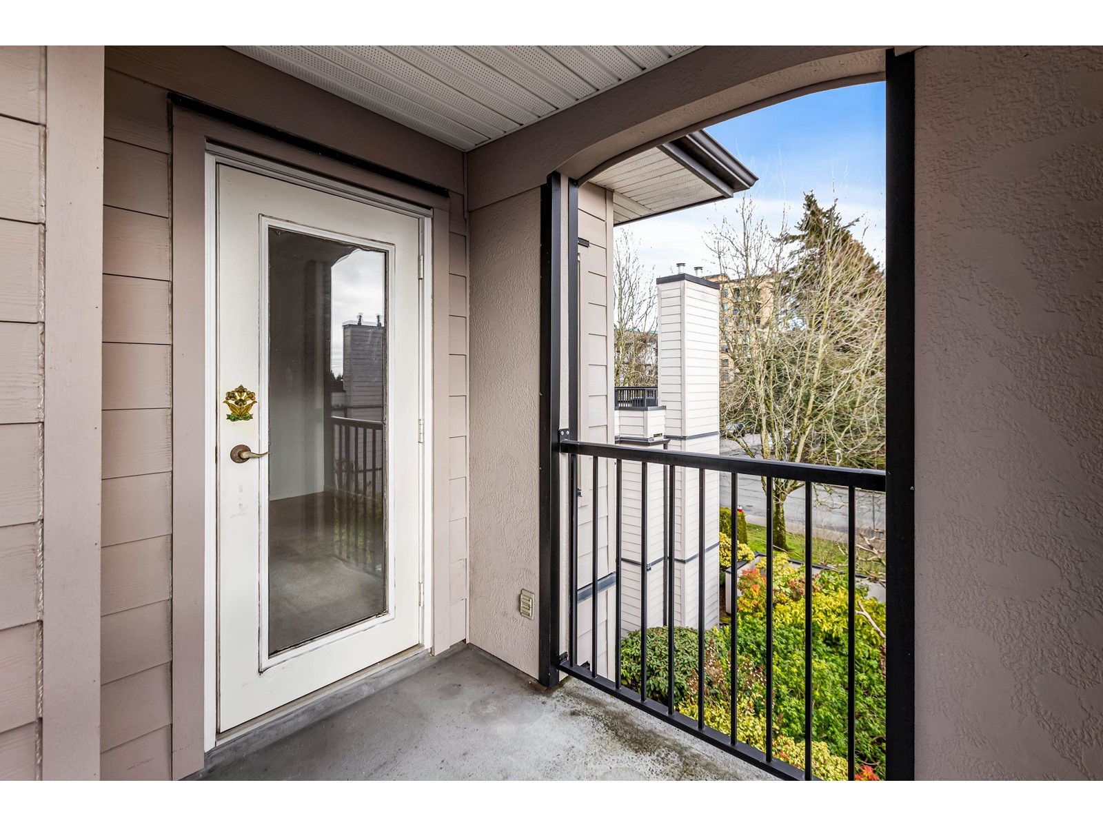 311 1533 Best Street, White Rock, British Columbia  V4B 4E9 - Photo 31 - R2966386